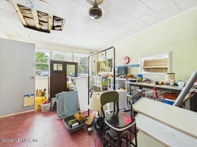 1123 OVINGTON Road S, Jacksonville, FL 32216