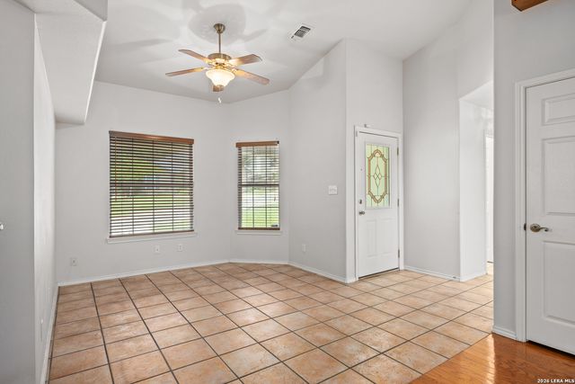1220 Victory, Kerrville, TX 78028