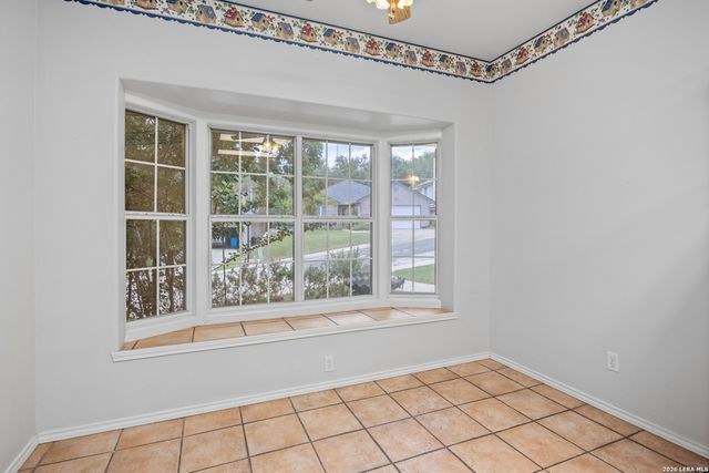 1220 Victory, Kerrville, TX 78028