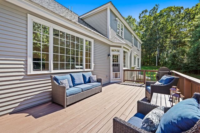 68 Quaker Lane, Bolton, MA 01740
