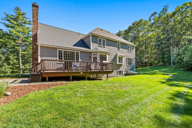 68 Quaker Lane, Bolton, MA 01740