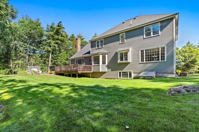 68 Quaker Lane, Bolton, MA 01740