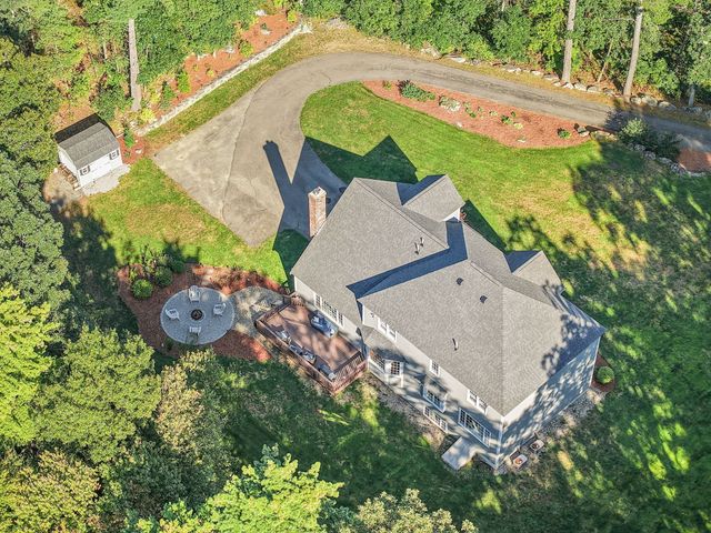 68 Quaker Lane, Bolton, MA 01740