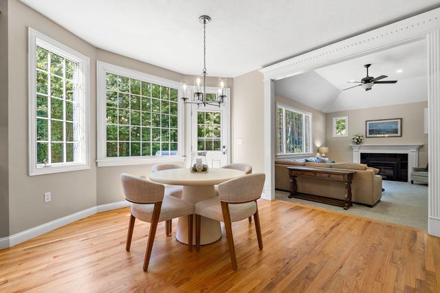 68 Quaker Lane, Bolton, MA 01740
