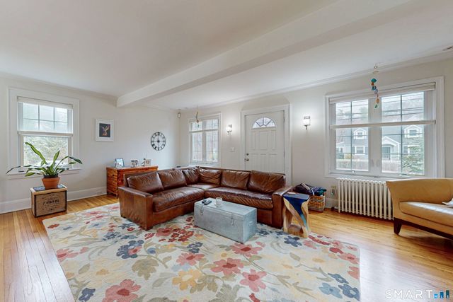 375 West Avenue, Darien, CT 06820