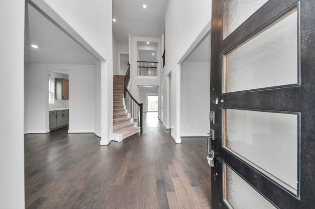 743 Corbin Crest Trail, La Porte, TX 77571