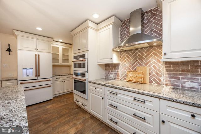 1196 EVANSBURG RD, Collegeville, PA 19426