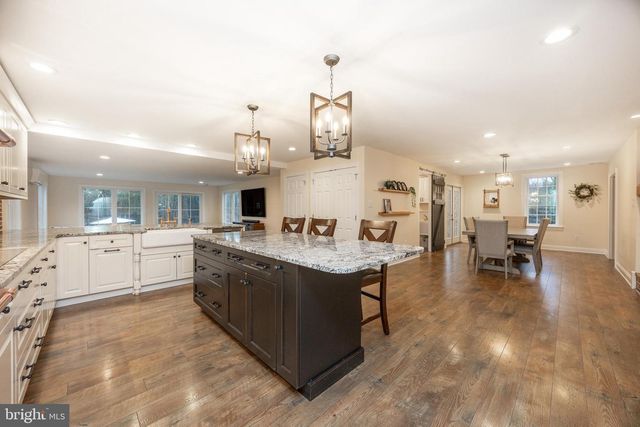 1196 EVANSBURG RD, Collegeville, PA 19426
