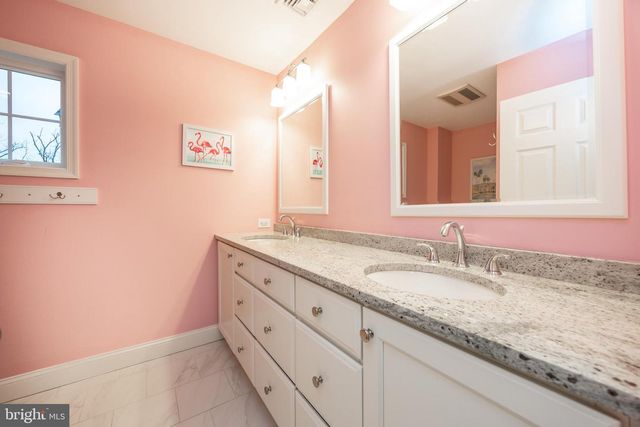 1196 EVANSBURG RD, Collegeville, PA 19426