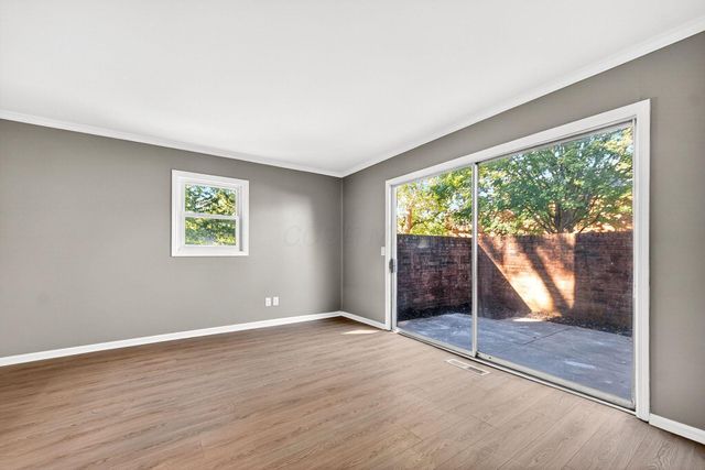 4720 Merrifield Place, 67, Columbus, OH 43220