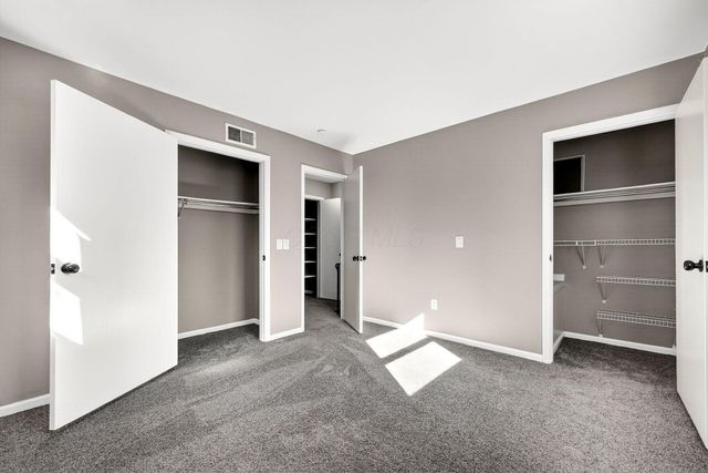 4720 Merrifield Place, 67, Columbus, OH 43220