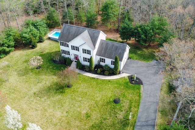 138 North St, Bellingham, MA 02019