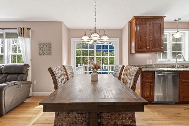 138 North St, Bellingham, MA 02019