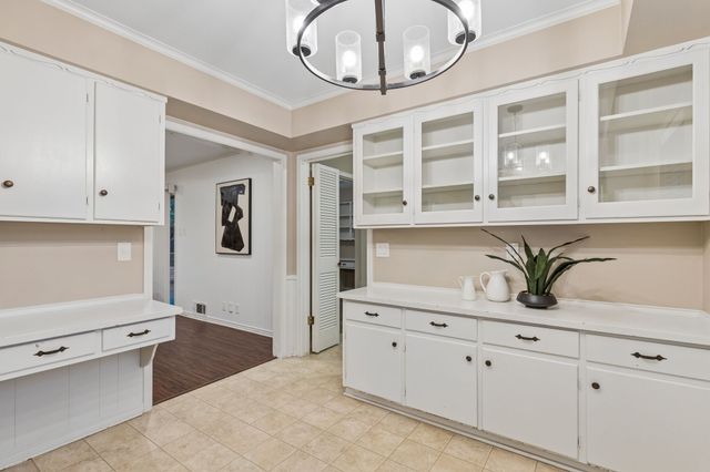 7066 Arboreal Drive, Dallas, TX 75231
