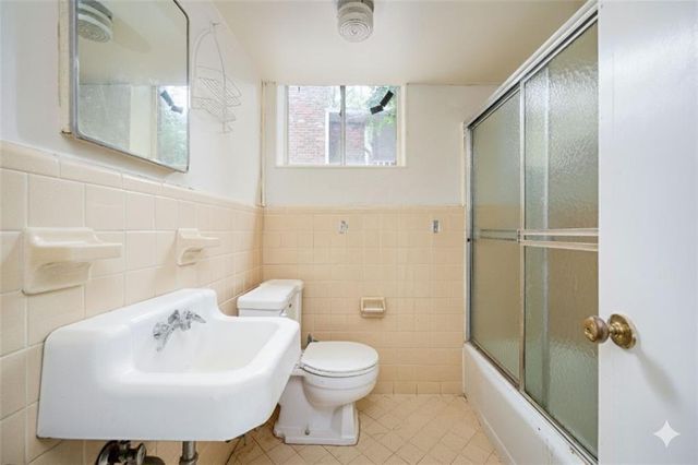 5860 Greenbrier NE Road, Atlanta, GA 30328