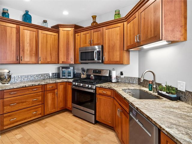 109 Marc Mar, Gates, NY 14606