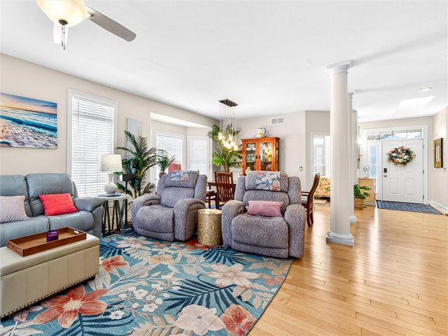 109 Marc Mar, Gates, NY 14606