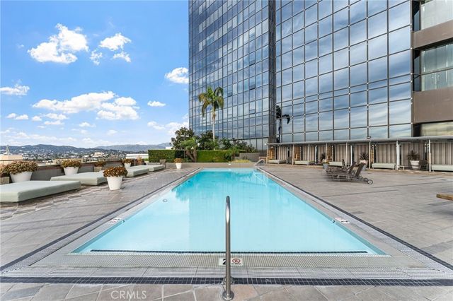 1100 Wilshire Boulevard 2608, Los Angeles, CA 90017
