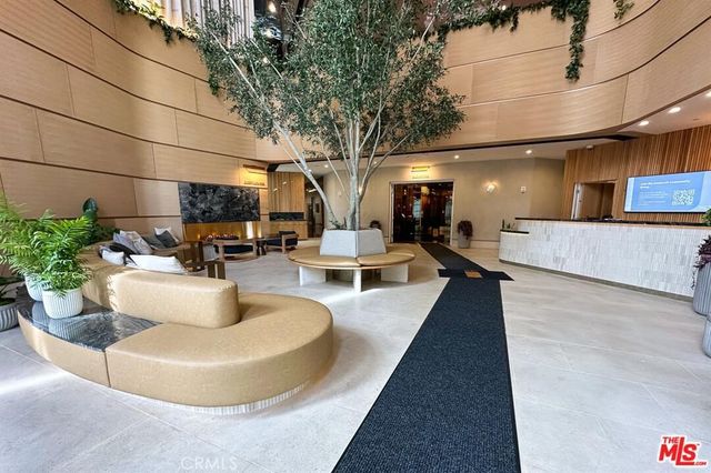 1100 Wilshire Boulevard 2608, Los Angeles, CA 90017