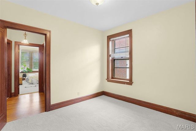 5004 Winona Avenue, St Louis, MO 63109