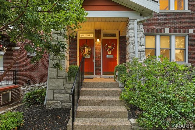 5004 Winona Avenue, St Louis, MO 63109