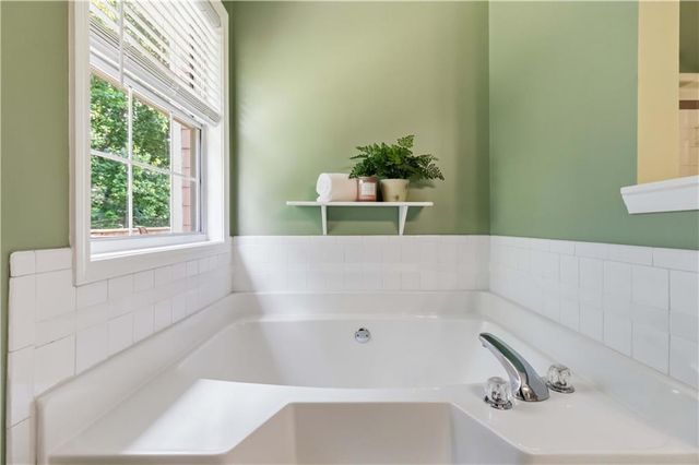 2149 Hunters Branch Court, Lawrenceville, GA 30043