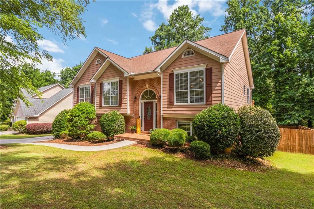 2149 Hunters Branch Court, Lawrenceville, GA 30043