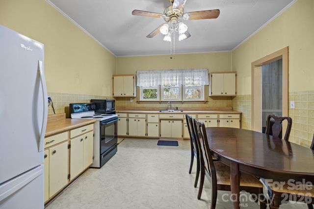 2940 Ambrose Drive, Gastonia, NC 28056