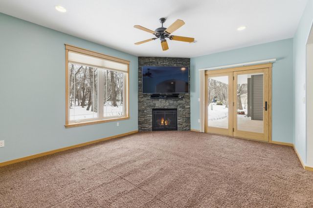 118 W Beaton Drive, West Fargo, ND 58078