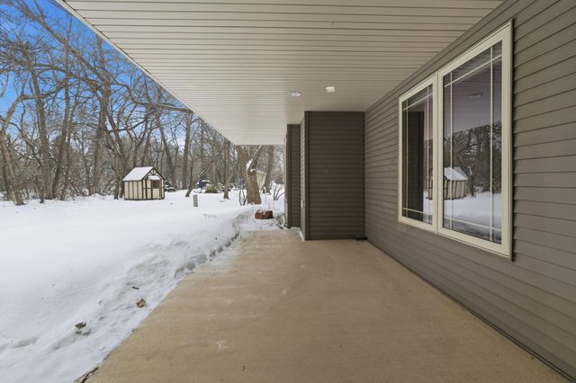 118 W Beaton Drive, West Fargo, ND 58078