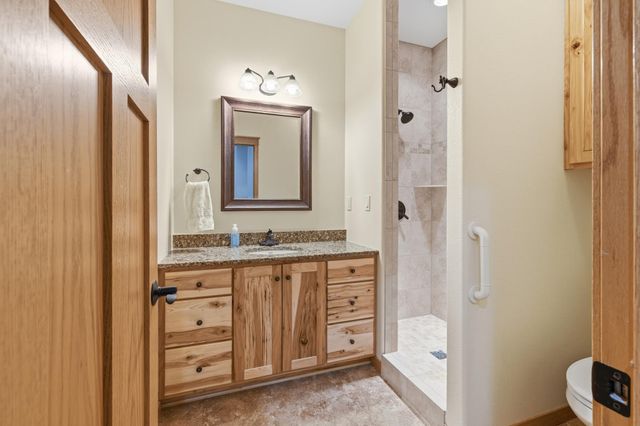 118 W Beaton Drive, West Fargo, ND 58078