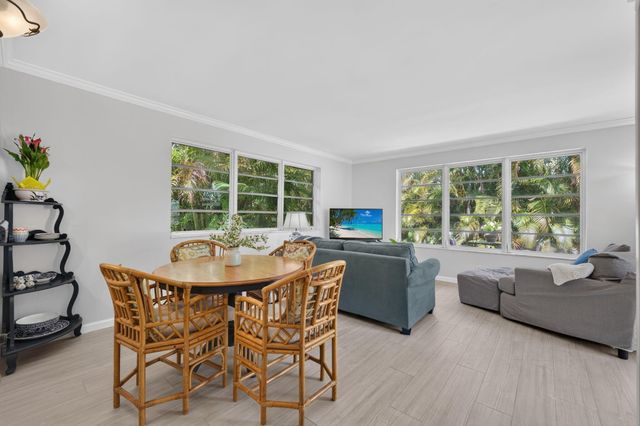 4711 NE 18th Terrace, Fort Lauderdale, FL 33308