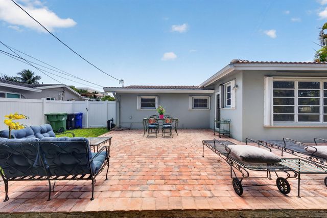 4711 NE 18th Terrace, Fort Lauderdale, FL 33308