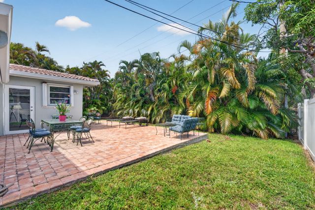 4711 NE 18th Terrace, Fort Lauderdale, FL 33308