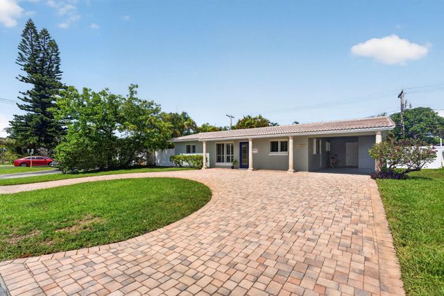 4711 NE 18th Terrace, Fort Lauderdale, FL 33308