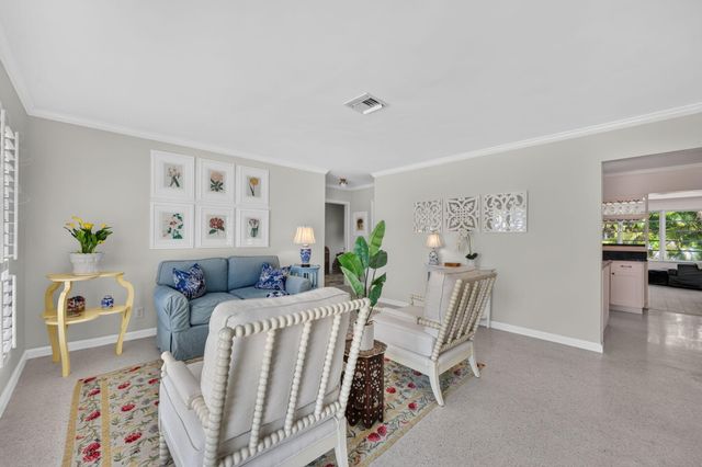 4711 NE 18th Terrace, Fort Lauderdale, FL 33308