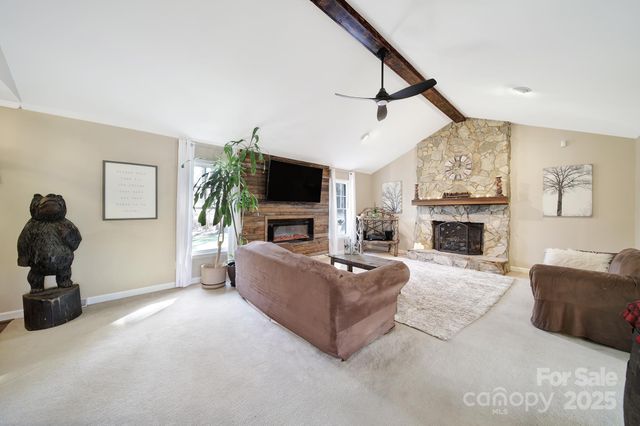 4289 Falcon Hall Way, Rock Hill, SC 29730