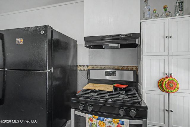 166 Violet Street, Biloxi, MS 39531
