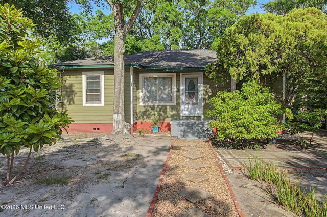 166 Violet Street, Biloxi, MS 39531