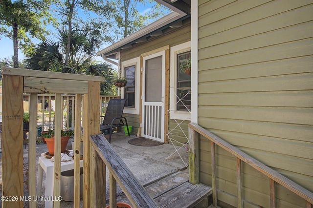 166 Violet Street, Biloxi, MS 39531