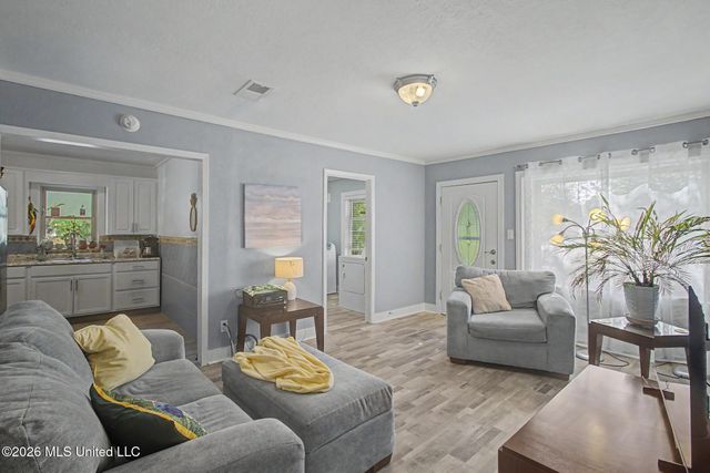 166 Violet Street, Biloxi, MS 39531