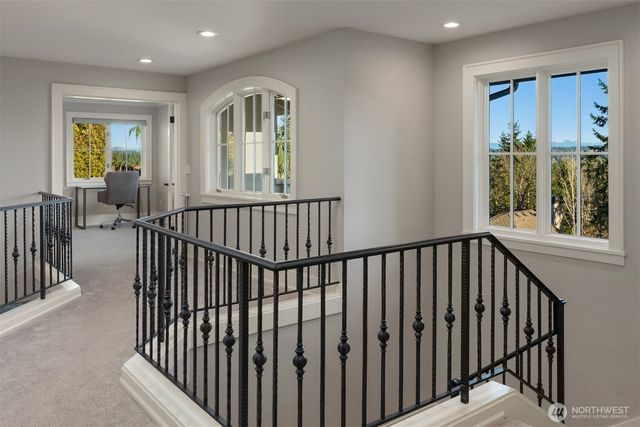 3645 92nd Avenue SE, Mercer Island, WA 98040