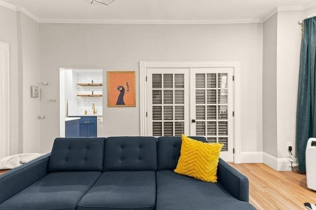 473 Beacon St 5, Boston, MA 02115
