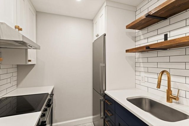 473 Beacon St 5, Boston, MA 02115