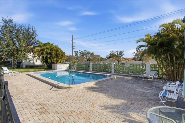 3500 BENEVA ROAD 307, Sarasota, FL 34232