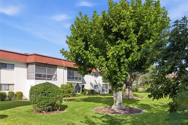 3500 BENEVA ROAD 307, Sarasota, FL 34232