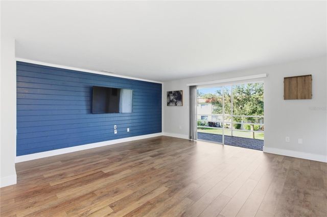 3500 BENEVA ROAD 307, Sarasota, FL 34232