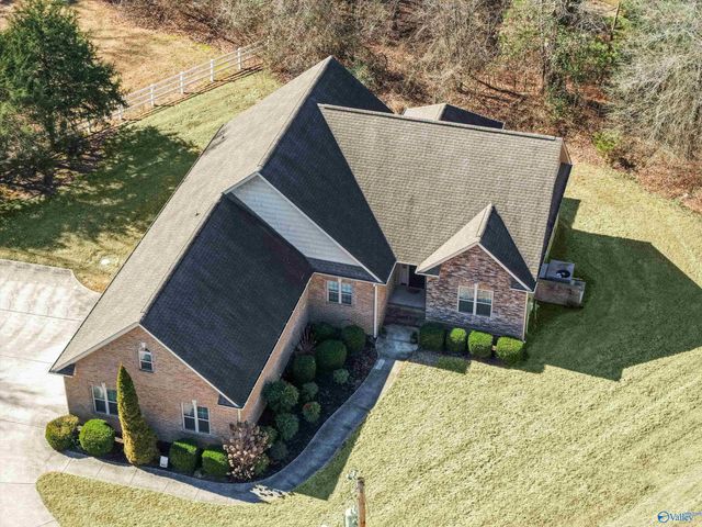 27178 Bridle Tree Lane, Harvest, AL 35749