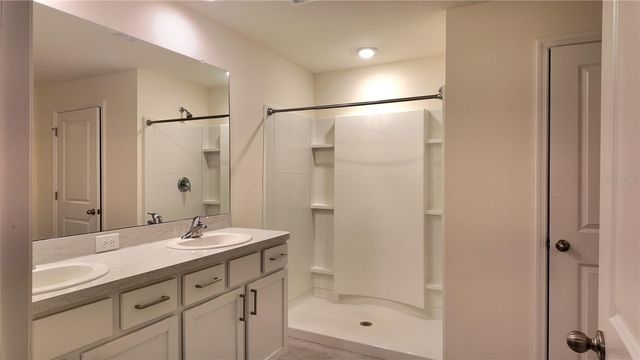 2194 PINTA AVENUE, Spring Hill, FL 34609