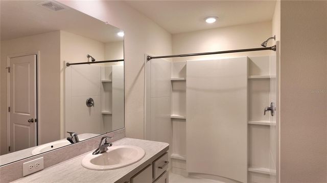 2194 PINTA AVENUE, Spring Hill, FL 34609